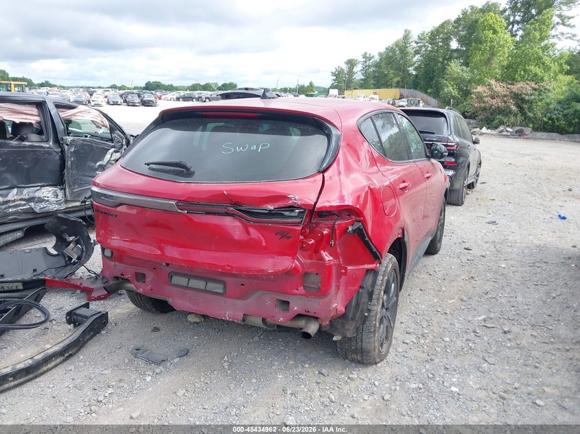 2024 Dodge Hornet VIN ZACPDFCW2R3A13952 IAAI salvage auction — REAR END, Salvage Title, sold $3,900 on 2026-08-04 (photo 4)