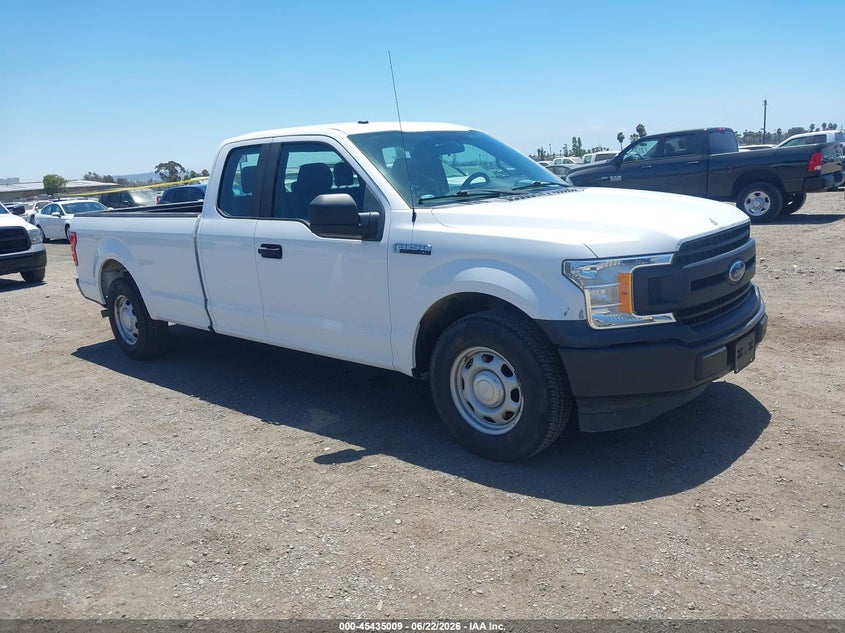 2018 Ford F-150 VIN 1FTEX1CP7JKE41064 — IAAI salvage auction photo