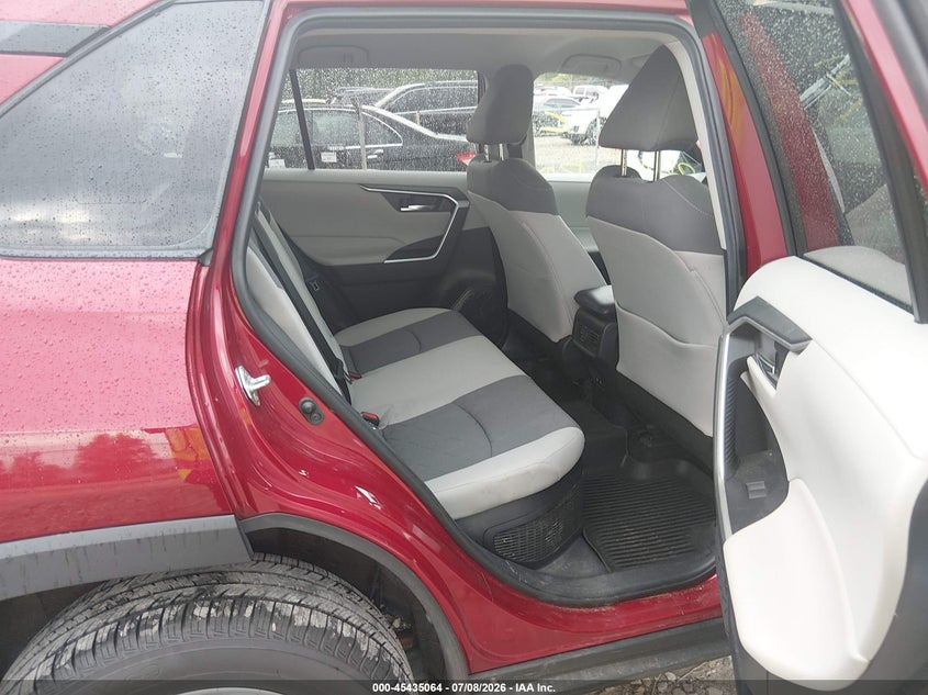 2020 Toyota Rav 4 VIN 2T3RWRFV2LW059676 IAAI salvage auction — HAIL, Clear Claim Paid (Wisconsin), sold $9,100 on 2026-07-11 (photo 8)