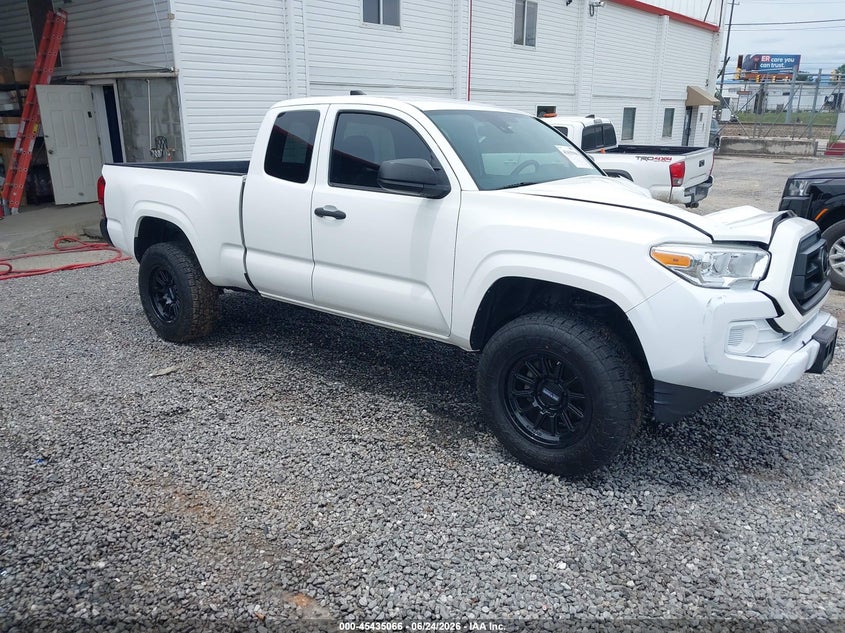2020 Toyota Tacoma VIN 3TYSX5EN1LT003162 IAAI salvage auction — LEFT FRONT, Salvage (North Carolina), sold $9,200 on 2026-07-31 (photo 1)