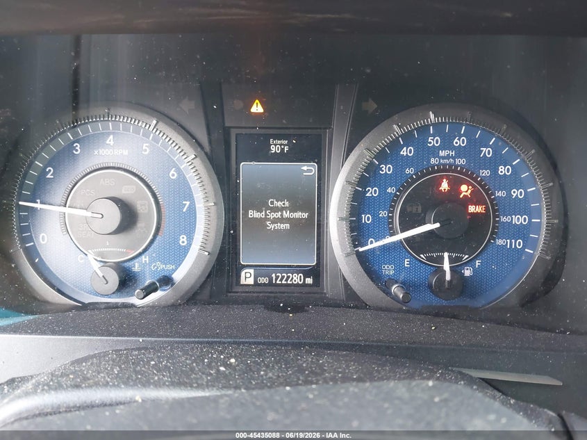 2017 Toyota Sienna VIN 5TDYZ3DC8HS815182 IAAI salvage auction — REAR END, Salvage (Georgia), sold $3,050 on 2026-07-29 (photo 7)