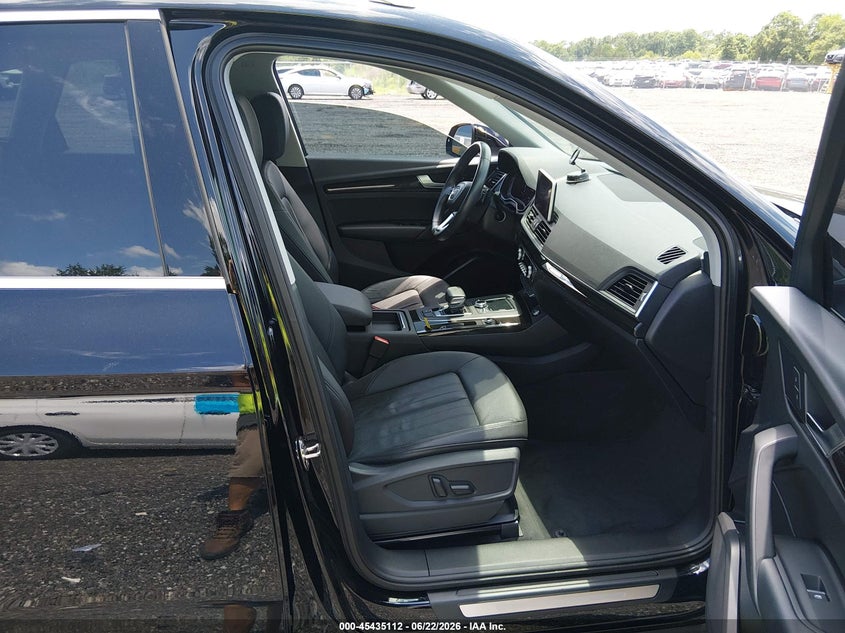 2018 Audi Q5 VIN WA1BNAFY8J2206938 IAAI salvage auction — REAR END, Salvage (South Carolina), sold $4,850 on 2026-07-28 (photo 5)