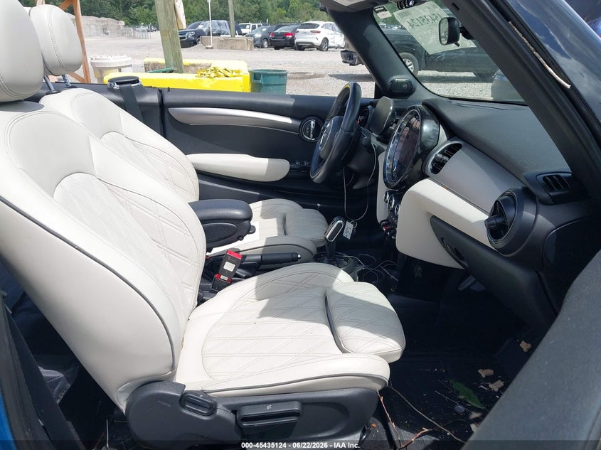 2022 Mini Convertible VIN WMW43DL02N3N45969 IAAI salvage auction — LEFT & RIGHT, Salvage Title, sold $4,650 on 2026-07-31 (photo 5)