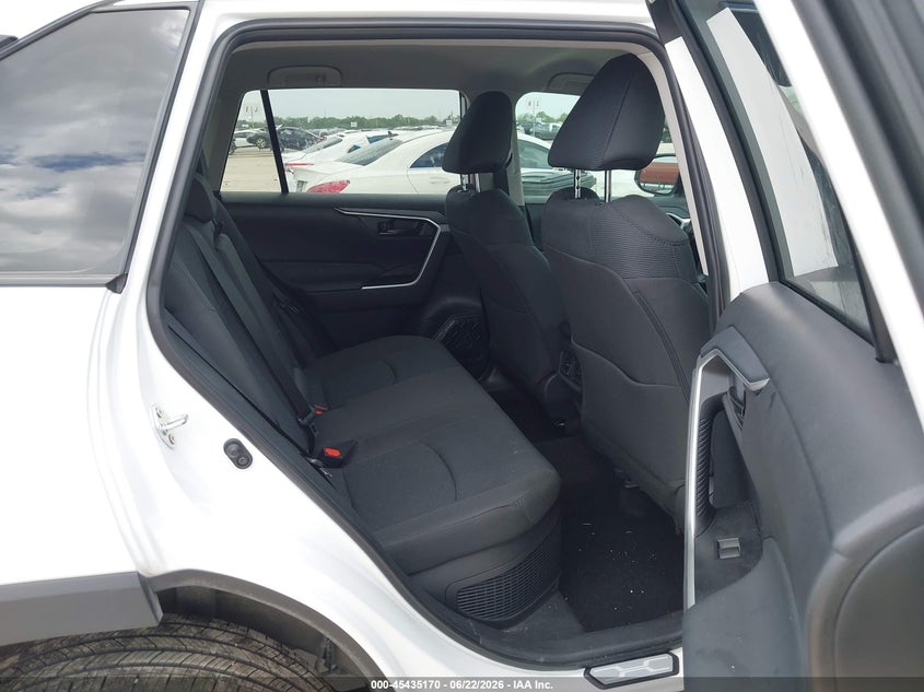 2025 Toyota Rav 4 VIN 4T3LWRFV2SU206308 IAAI salvage auction — FRONT END, Salvage Title, sold $15,950 on 2026-08-24 (photo 8)