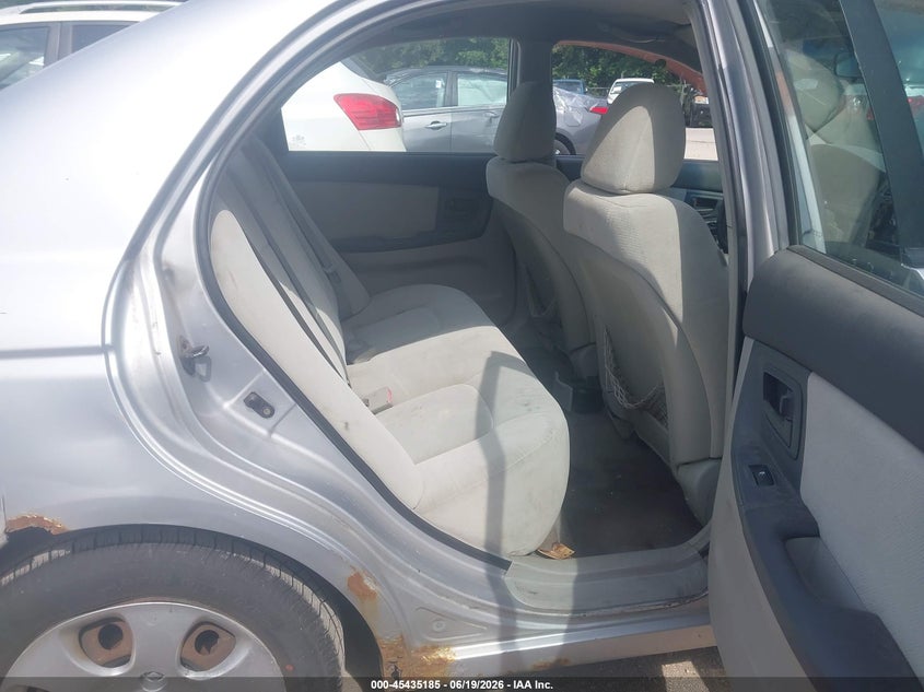 2006 Kia Spectra VIN KNAFE121665265733 IAAI salvage auction — NORMAL WEAR, Clear (Kansas), sold $500 on 2026-07-08 (photo 8)