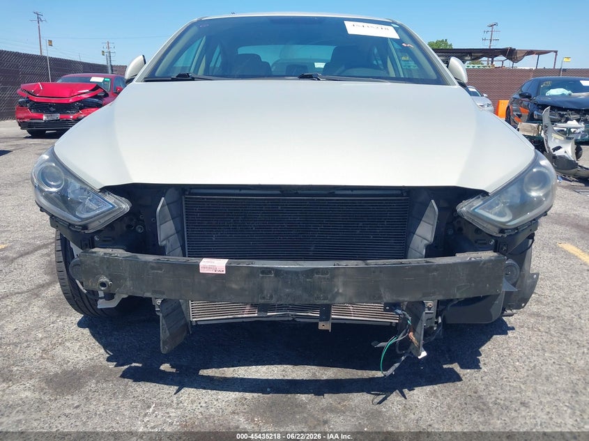 2017 Hyundai Elantra VIN KMHD74LFXHU398595 IAAI salvage auction — FRONT END, Salvage (California), sold $2,000 on 2026-07-06 (photo 6)