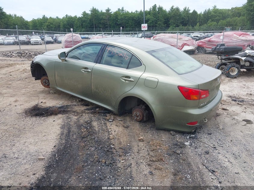 2006 Lexus Is 250 VIN JTHCK262862006751 IAAI salvage auction — NORMAL WEAR, Clear (Massachusetts), sold $275 on 2026-07-27 (photo 3)