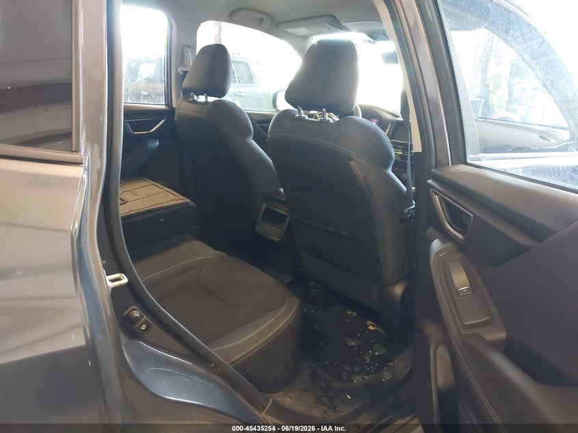 2021 Subaru Forester VIN JF2SKADC9MH449344 IAAI salvage auction — STORM DAMAGE, Clear (Michigan), sold $6,725 on 2026-07-28 (photo 8)