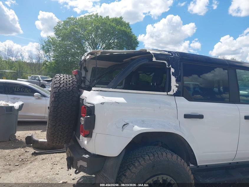 2024 Ford Bronco VIN 1FMEE0RR9RLB00792 IAAI salvage auction — RIGHT REAR, Clear Claim Paid (Wisconsin), sold $41,600 on 2026-07-06 (photo 6)