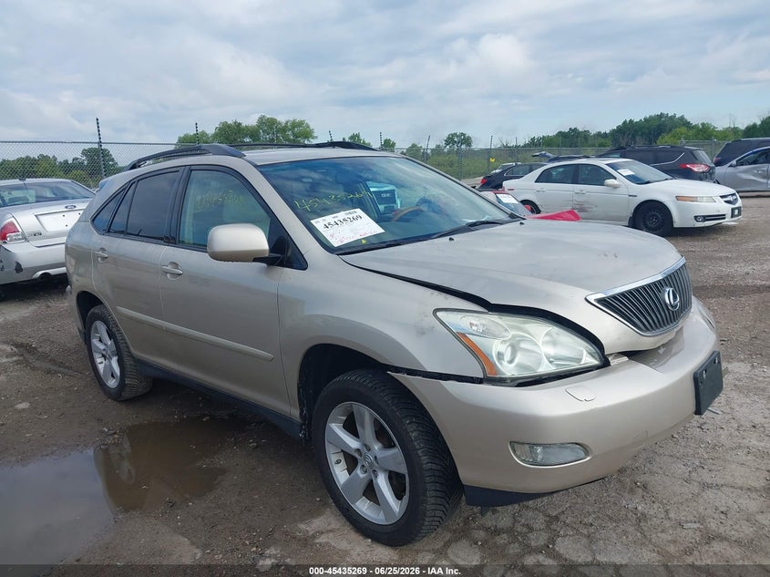 2007 Lexus Rx 350 VIN 2T2HK31U67C033192 IAAI salvage auction — FRONT END, Clear (Wisconsin), sold $1,050 on 2026-07-09 (photo 1)