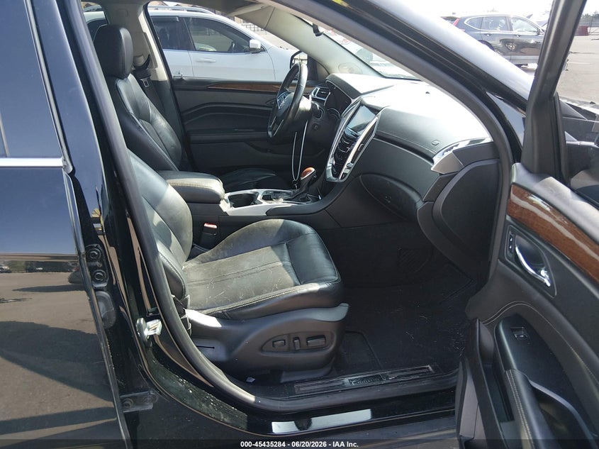 2015 Cadillac Srx VIN 3GYFNFE32FS641096 IAAI salvage auction — LEFT FRONT, Salvage Title, sold $25 on 2026-07-19 (photo 5)
