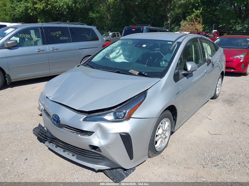 2021 Toyota Prius VIN JTDKAMFU2M3140157 IAAI salvage auction — FRONT END, Salvage (Indiana), sold $3,800 on 2026-07-08 (photo 2)