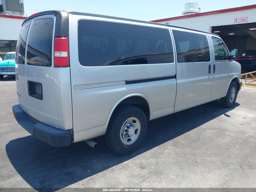 2018 Chevrolet Express 3500 VIN 1GAZGNFG4J1273287 IAAI salvage auction — FRONT END, Sf97 (Nevada), sold $16,100 on 2026-07-28 (photo 4)