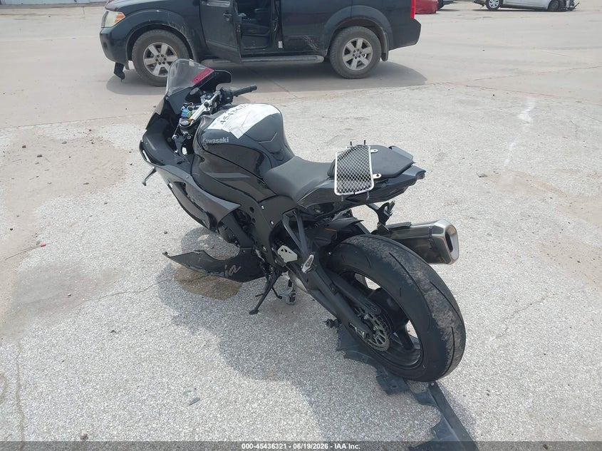 2026 Kawasaki VIN JKBZXXA19TA000697 IAAI salvage auction — FRONT END, Salvage Title, sold $7,750 on 2026-08-19 (photo 3)