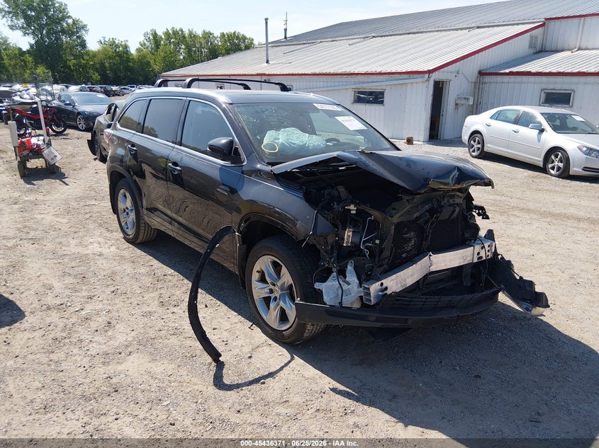 2015 Toyota Highlander VIN 5TDDKRFH4FS223743 IAAI salvage auction — FRONT END, Salvage Title, sold $2,050 on 2026-07-29 (photo 1)