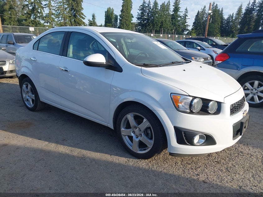 2016 Chevrolet SONIC VIN 1G1JE5SB0G4142491 — IAAI salvage auction photo