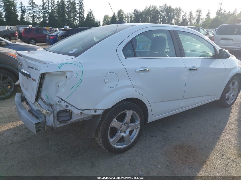 2016 Chevrolet SONIC VIN 1G1JE5SB0G4142491 IAAI salvage auction — REAR END, Bill Of Sale (Washington), sold $1,800 on 2026-07-05 (photo 4)