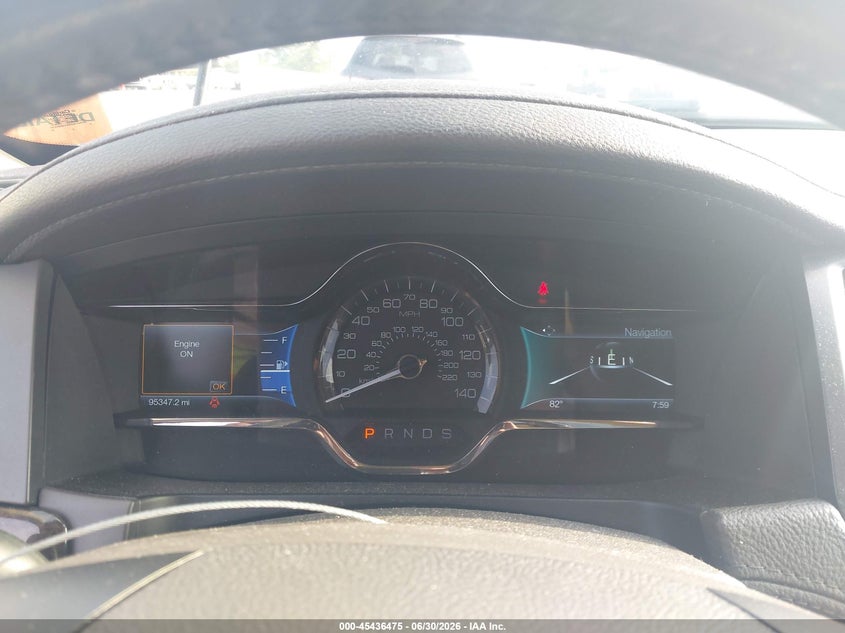 2014 Lincoln Mks VIN 1LNHL9DK9EG610502 IAAI salvage auction — HAIL, Wait Title, sold $1,500 on 2026-09-17 (photo 7)