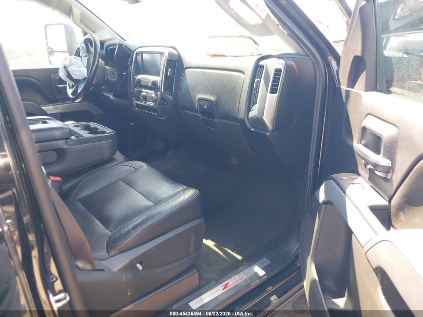 2016 Chevrolet Silverado VIN 1GC1KVEG5GF241433 IAAI salvage auction — RIGHT SIDE, Wait Title, sold $2,350 on 2026-08-03 (photo 5)