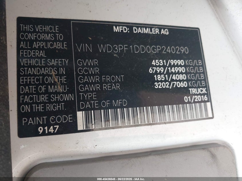 2016 Mercedes-benz VIN WD3PF1DD0GP240290 IAAI salvage auction — NORMAL WEAR, Salvage Title, sold $3,250 on 2026-07-30 (photo 9)