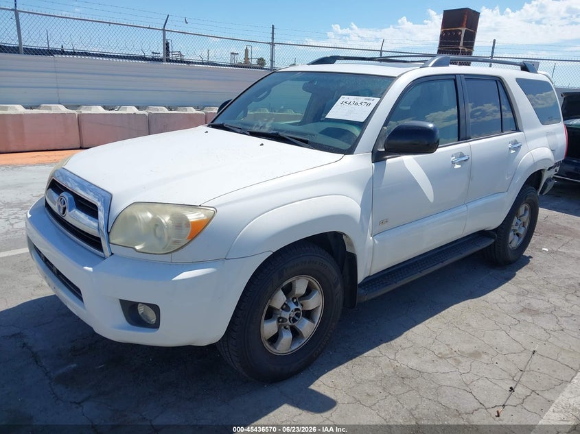 2007 Toyota 4runner VIN JTEZU14R378074854 IAAI salvage auction — REAR END, Salvage (California), sold $3,750 on 2026-07-15 (photo 2)