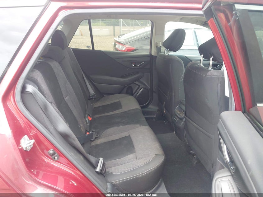 2020 Subaru Outback VIN 4S4BTAEC1L3270457 IAAI salvage auction — RIGHT REAR, Salvage Title, sold $7,200 on 2026-07-29 (photo 8)