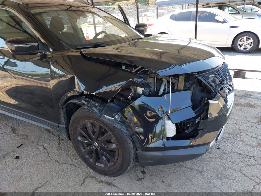 2020 Nissan Rogue VIN JN8AT2MV5LW110948 IAAI salvage auction — RIGHT FRONT, Salvage (Connecticut), sold $350 on 2026-07-30 (photo 6)