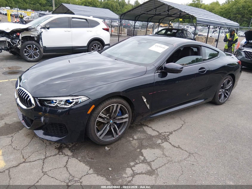 2022 BMW 8er VIN WBAAE4C09NCJ50779 IAAI salvage auction — FRONT END, Salvage (Connecticut), sold $23,400 on 2026-07-30 (photo 2)