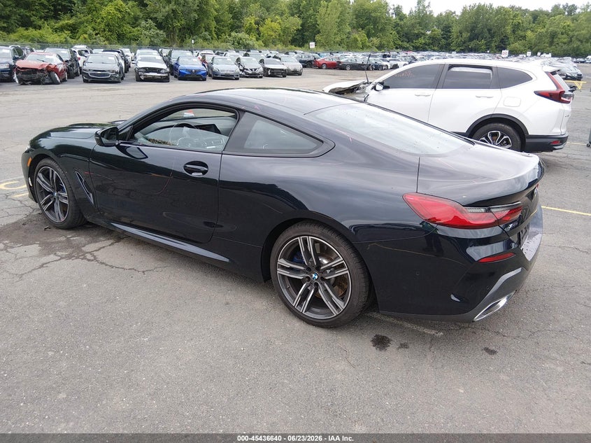 2022 BMW 8er VIN WBAAE4C09NCJ50779 IAAI salvage auction — FRONT END, Salvage (Connecticut), sold $23,400 on 2026-07-30 (photo 3)