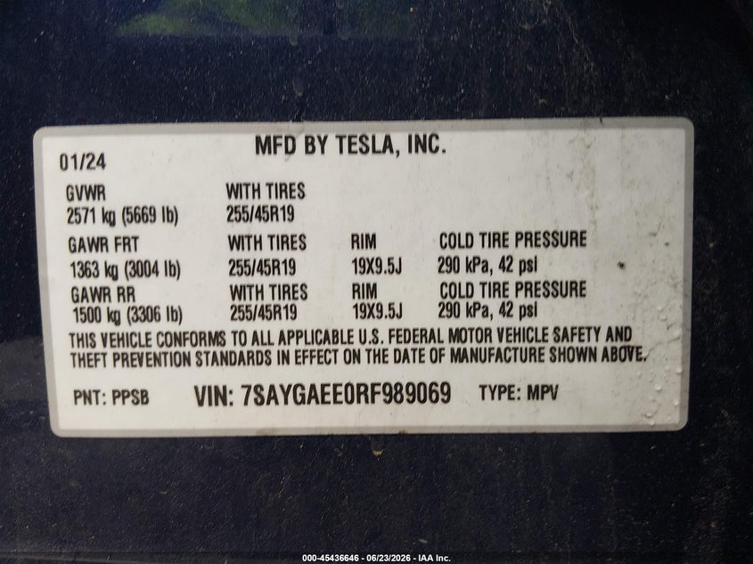 2024 Tesla Model y VIN 7SAYGAEE0RF989069 IAAI salvage auction — LEFT FRONT, Salvage Title, sold $9,350 on 2026-08-27 (photo 9)