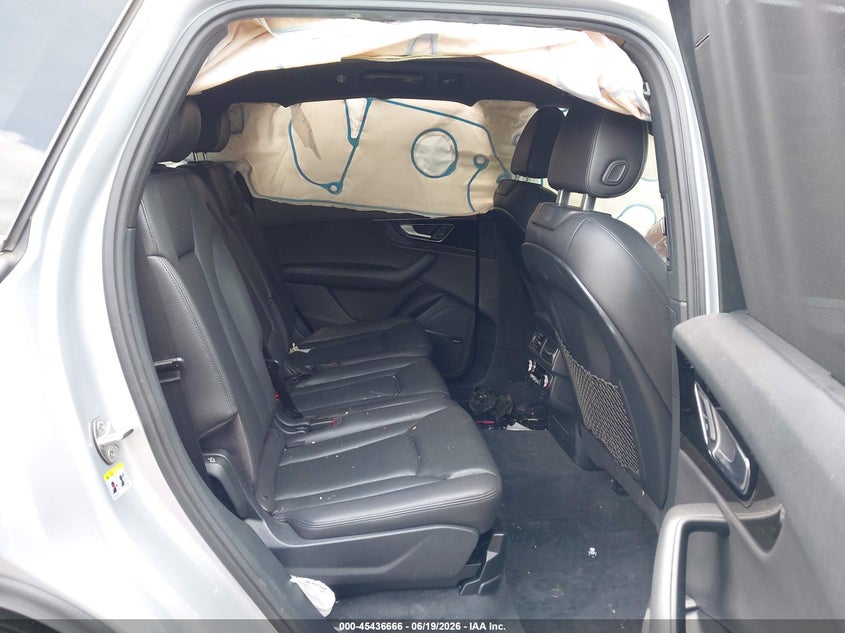 2017 Audi Q7 VIN WA1LHAF70HD045339 IAAI salvage auction — LEFT SIDE, Salvage (Georgia), sold $4,650 on 2026-07-19 (photo 8)