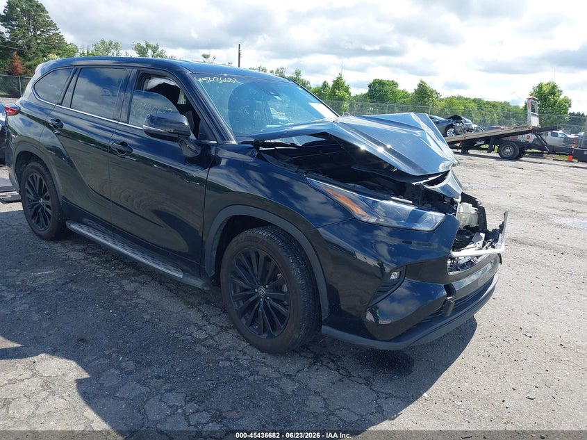 2022 Toyota Highlander VIN 5TDZZRAH6NS544447 IAAI salvage auction — FRONT END, Salvage Title, sold $7,900 on 2026-07-21 (photo 1)