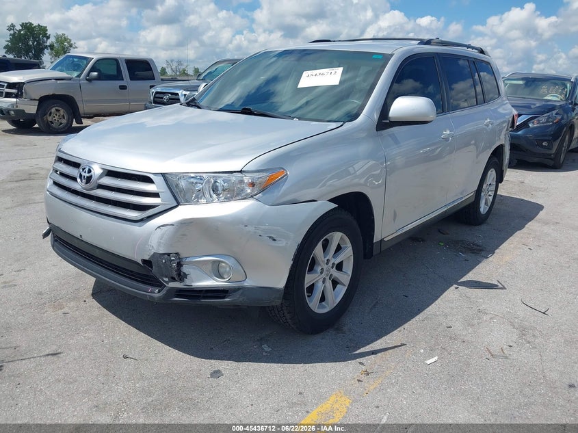2011 Toyota Highlander VIN 5TDBK3EH8BS050616 IAAI salvage auction — LEFT FRONT, Salvage (Iowa), sold $1,250 on 2026-07-28 (photo 2)