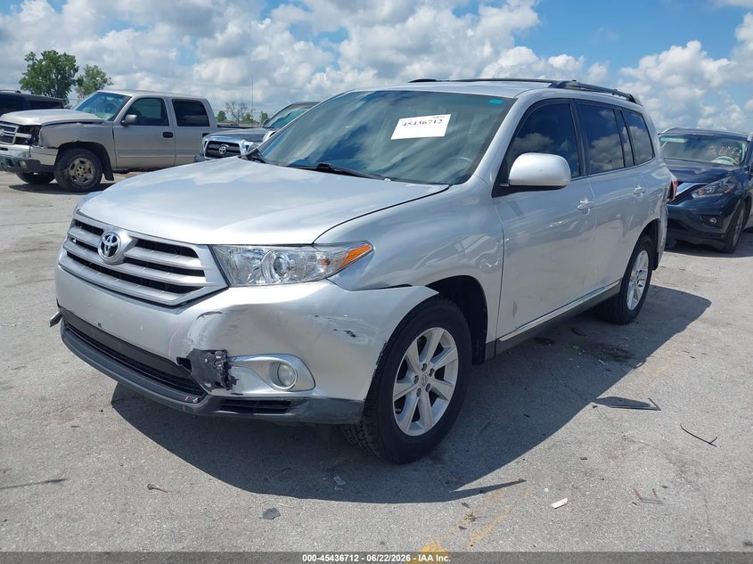 2011 Toyota Highlander VIN 5TDBK3EH8BS050616 IAAI salvage auction — LEFT FRONT, Salvage (Iowa), sold $1,250 on 2026-07-28 (photo 6)