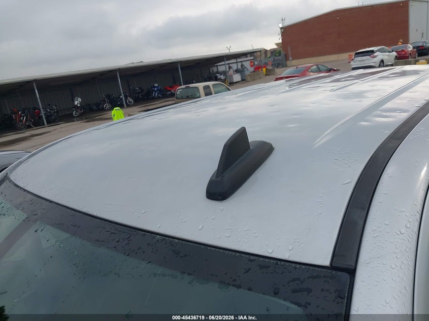 2017 Chevrolet Silverado VIN 3GCPCSEC1HG378422 IAAI salvage auction — HAIL, Original (Texas), sold $8,600 on 2026-07-29 (photo 6)