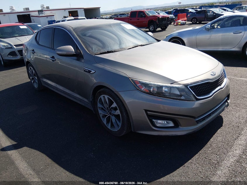 2015 Kia Optima VIN 5XXGR4A62FG470360 IAAI salvage auction — NORMAL WEAR, Clear (Nevada), sold $600 on 2026-07-17 (photo 1)