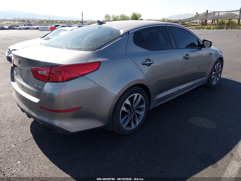 2015 Kia Optima VIN 5XXGR4A62FG470360 IAAI salvage auction — NORMAL WEAR, Clear (Nevada), sold $600 on 2026-07-17 (photo 4)