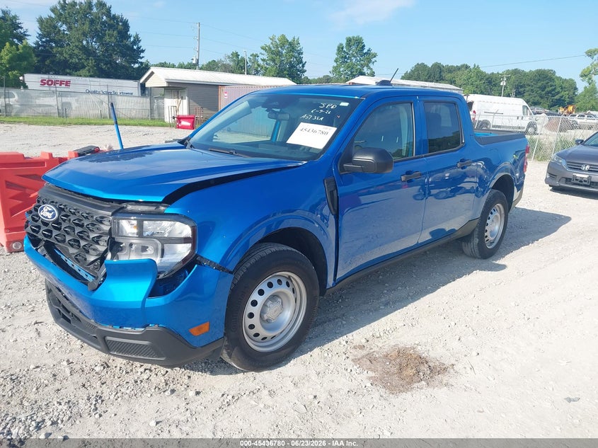 2025 Ford Maverick VIN 3FTTW8BA9SRA07354 IAAI salvage auction — RIGHT FRONT, Salvage (North Carolina), sold $7,300 on 2026-07-28 (photo 2)