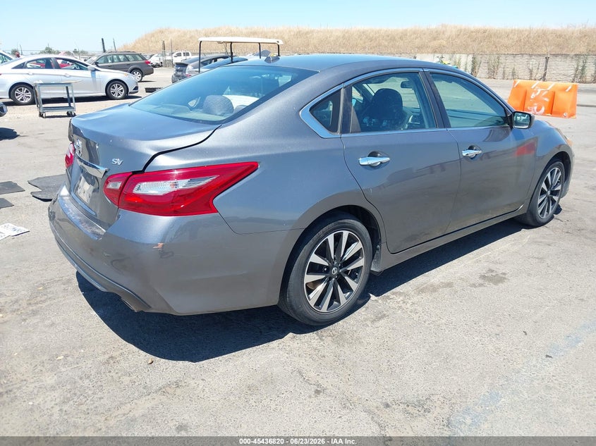 2018 Nissan Altima VIN 1N4AL3AP4JC212334 IAAI salvage auction — LEFT REAR, Salvage (California), sold $2,000 on 2026-07-29 (photo 4)