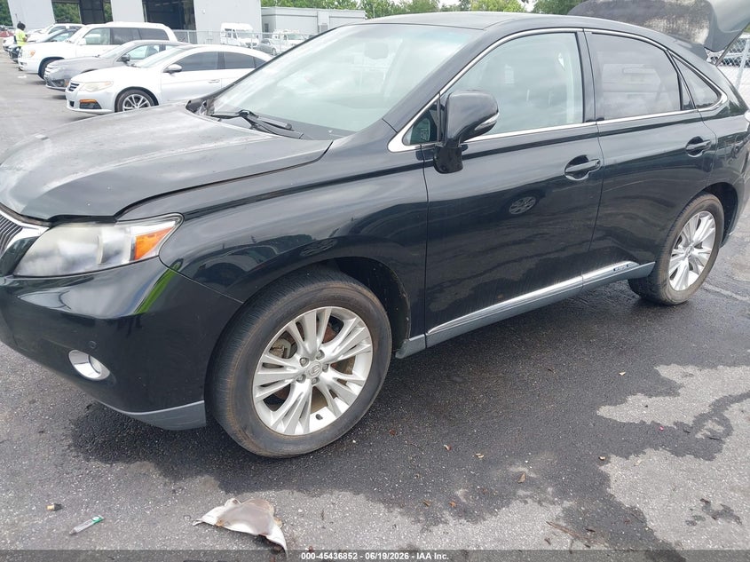 2011 Lexus Rx 450h VIN JTJZB1BA9B2005215 IAAI salvage auction — NORMAL WEAR, Clear (Georgia), sold $2,775 on 2026-07-15 (photo 2)