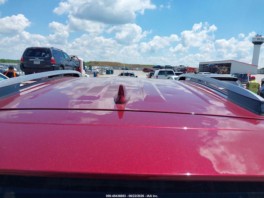 2018 Toyota Rav 4 VIN JTMJJREV1JD235379 IAAI salvage auction — HAIL, Salvage Title, sold $2,850 on 2026-07-28 (photo 6)