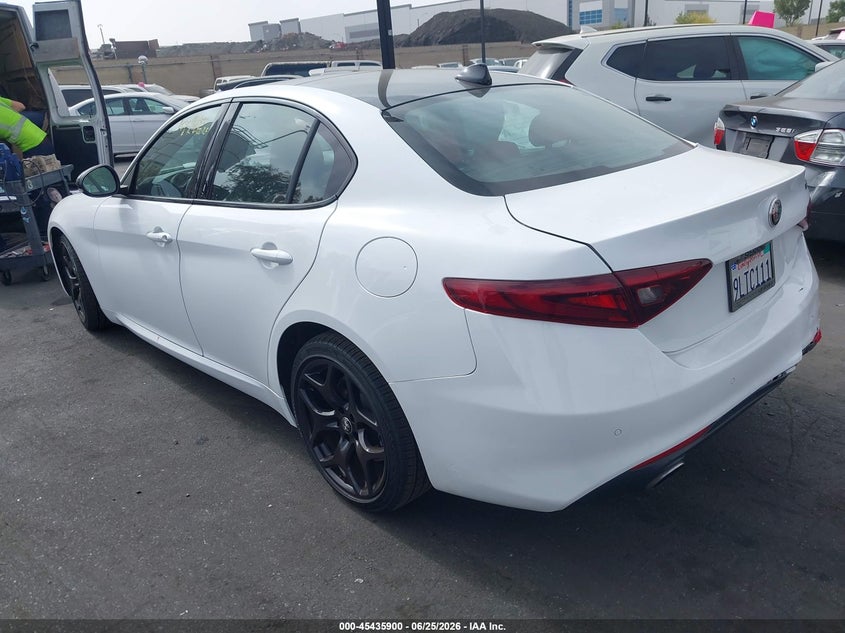 2021 Alfa romeo Giulia VIN ZARFAMAN3M7641154 IAAI salvage auction — REAR END, Salvage Certificate (California), sold $6,800 on 2026-08-09 (photo 3)