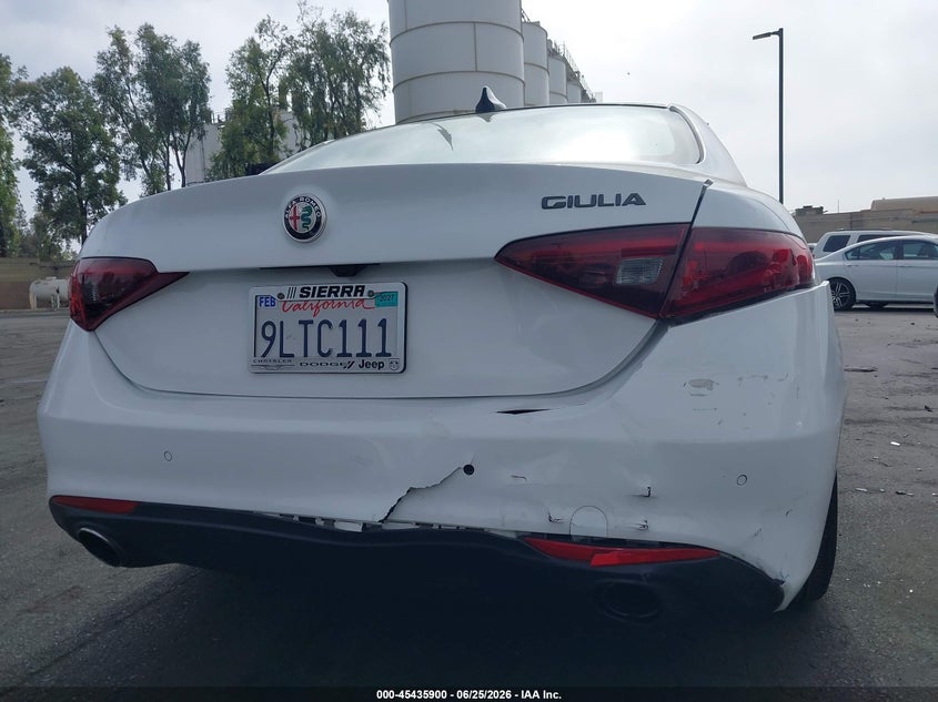 2021 Alfa romeo Giulia VIN ZARFAMAN3M7641154 IAAI salvage auction — REAR END, Salvage Certificate (California), sold $6,800 on 2026-08-09 (photo 6)