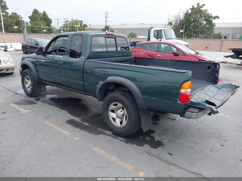 2004 Toyota Tacoma VIN 5TESM92N54Z373700 IAAI salvage auction — REAR END, Salvage (California), sold $2,700 on 2026-07-29 (photo 3)