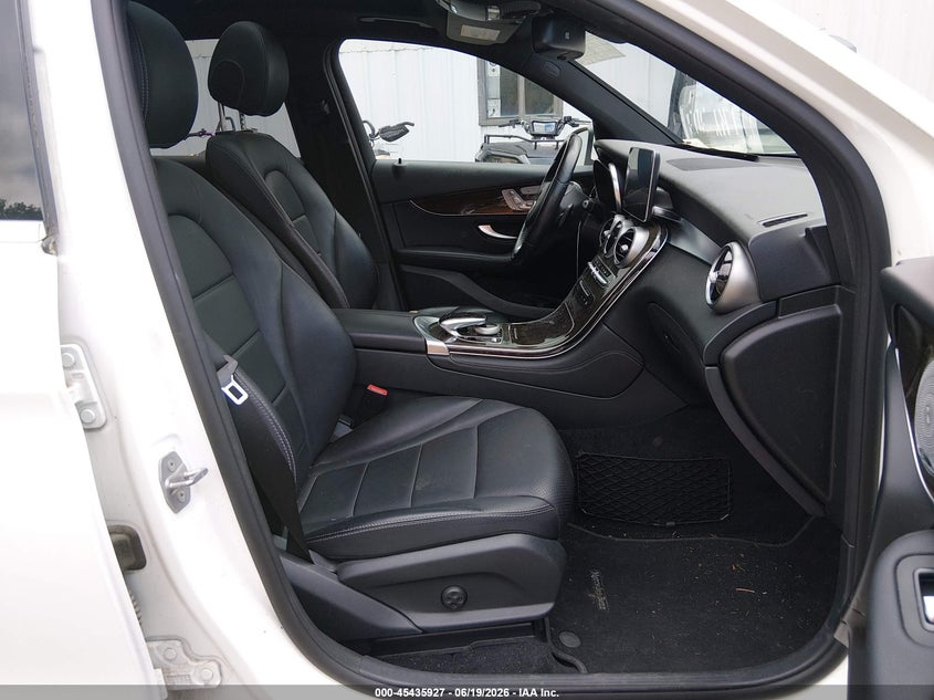 2017 Mercedes-benz Glc VIN WDC0G4KB7HF134735 IAAI salvage auction — FRONT END, Salvage (Vermont), sold $6,400 on 2026-07-16 (photo 5)