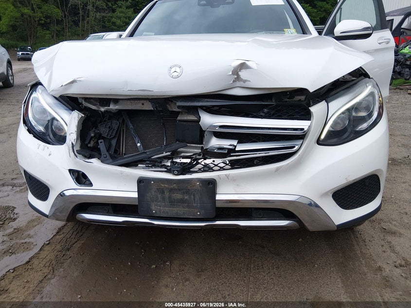 2017 Mercedes-benz Glc VIN WDC0G4KB7HF134735 IAAI salvage auction — FRONT END, Salvage (Vermont), sold $6,400 on 2026-07-16 (photo 6)