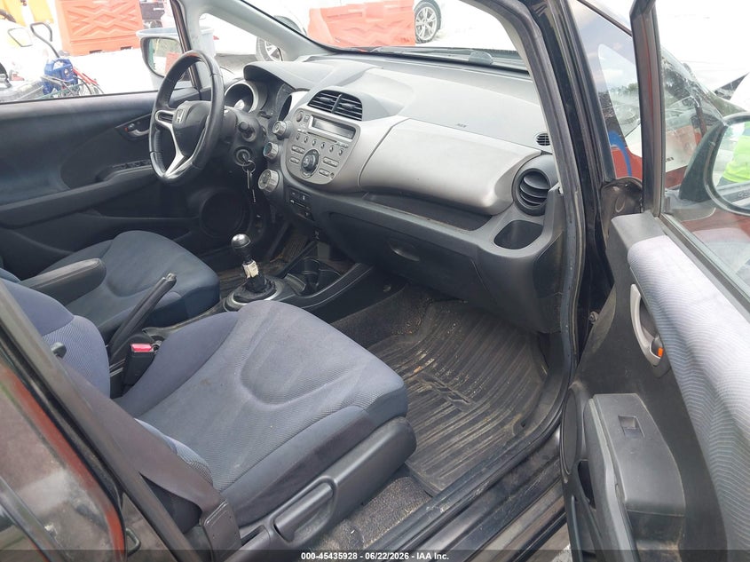 2009 Honda Fit VIN JHMGE87439S000713 IAAI salvage auction — FRONT END, Salvage (North Carolina), sold $525 on 2026-07-21 (photo 5)
