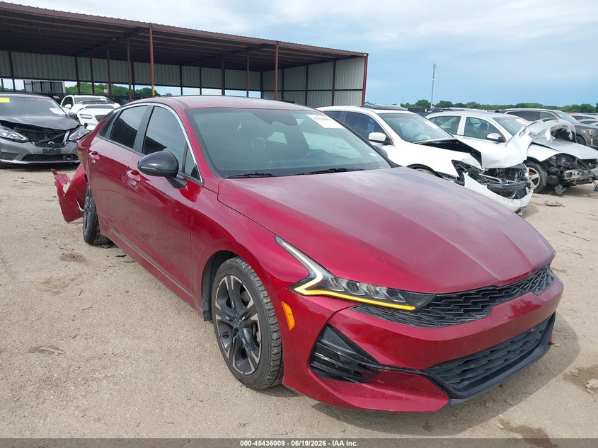 2022 Kia K5 VIN 5XXG64J26NG083945 IAAI salvage auction — REAR END, Salvage Title, sold $8,000 on 2026-09-01 (photo 1)