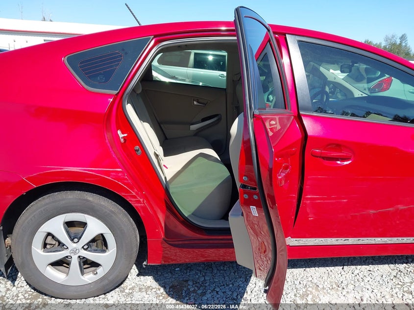2013 Toyota Prius VIN JTDKN3DU4D0349905 IAAI salvage auction — SIDE, Bill Of Sale (Washington), sold $2,550 on 2026-07-15 (photo 8)