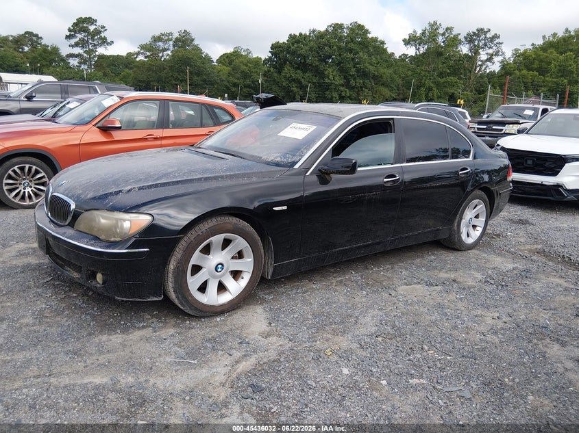 2008 BMW 7 series VIN WBAHN83598DT79110 IAAI salvage auction — LEFT FRONT, Clear (South Carolina), sold $375 on 2026-07-28 (photo 2)